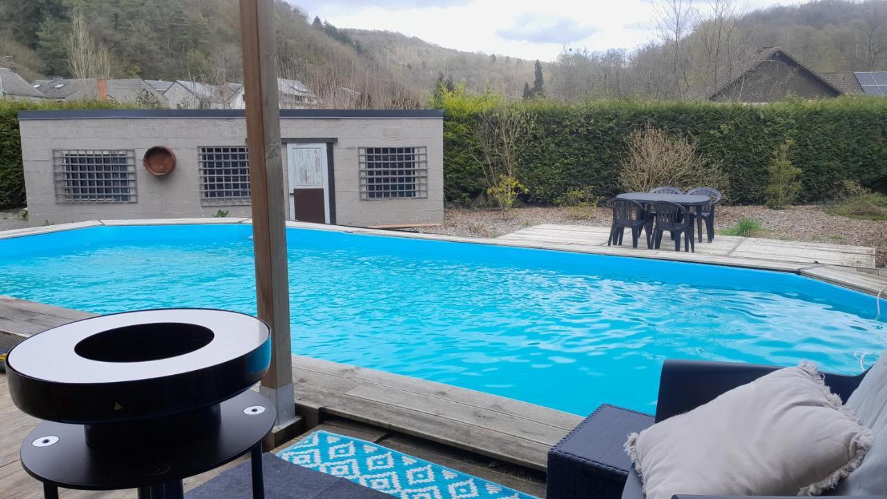 Yvoir, La Porte Des Ardennes Luaran gambar
